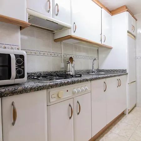 Apartmán Playa De Levante,parking, Aire Dos Y Dos Banos Vistas Playa Y Jardin Benidorm